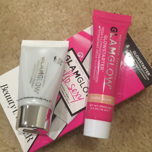 GlamGlow Gift Set - Picture 2 of 4